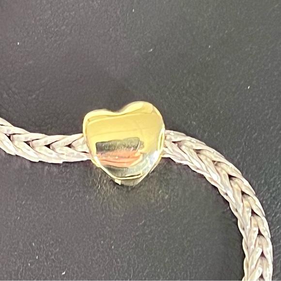 Trollbeads Retired Heart, Gold Bead- 21310 - Picture 6 of 10